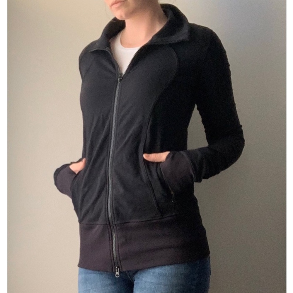LULULEMON Zip up Jacket
